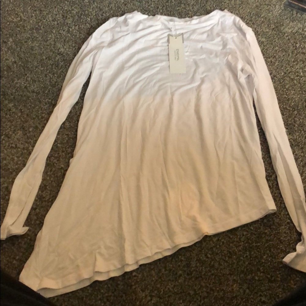 Enidmil white shirt with swoop cut